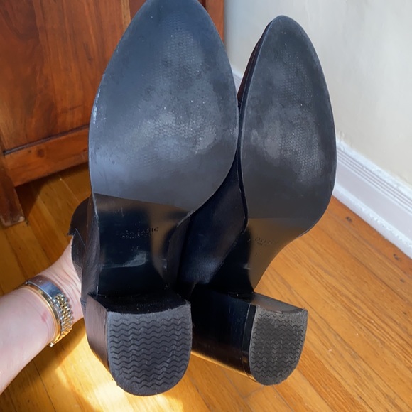 Zara Basic Collection Black Leather Ankle Boots - Picture 7 of 8